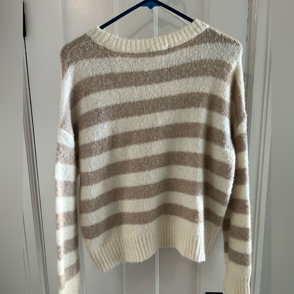 Striped crew neck sweater - Picture 4 of 4